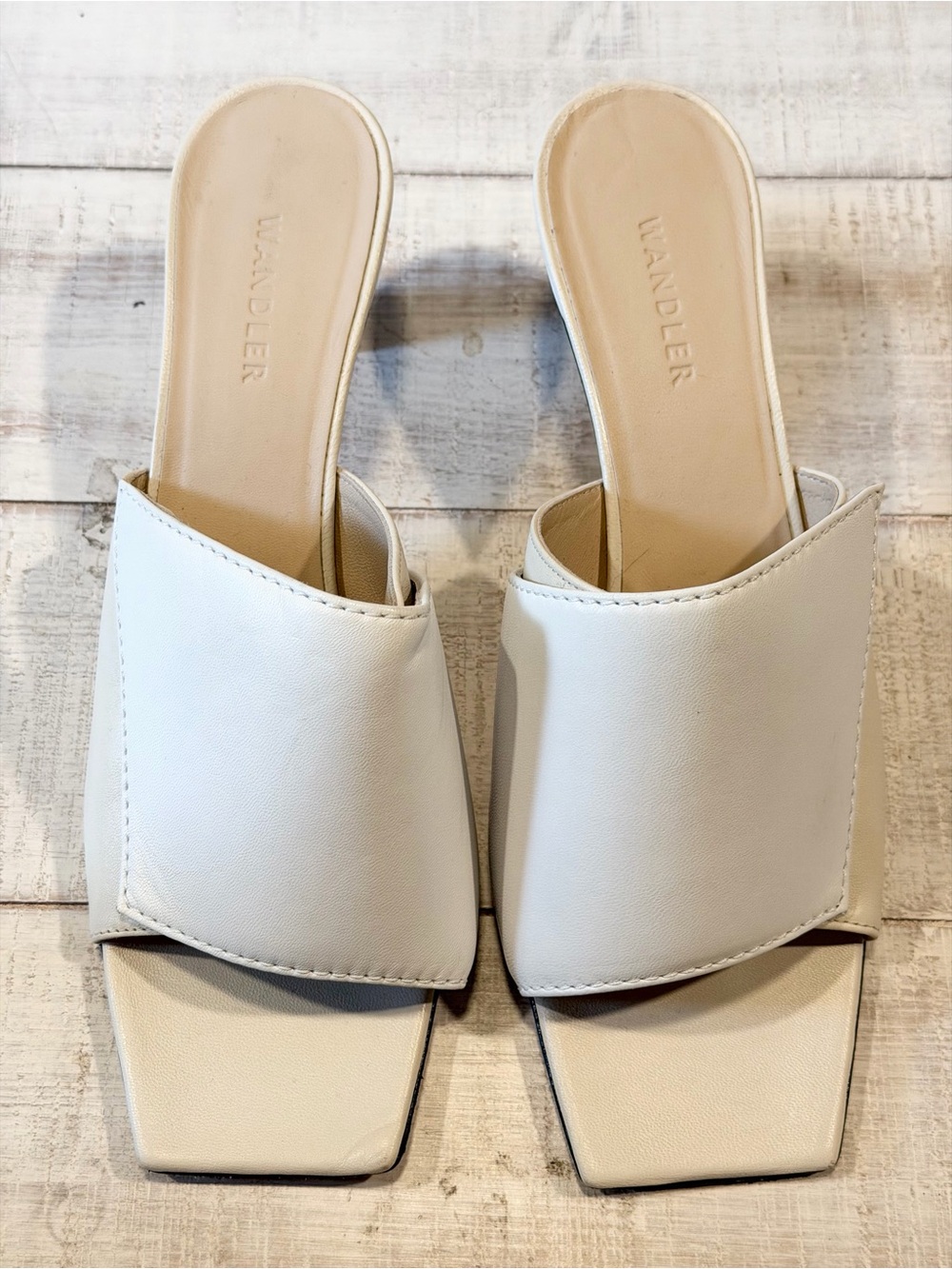 Wandler ISA Bi-Color Kitten Heel Slipper Sandal Size 38 Ivory Leather Square Toe